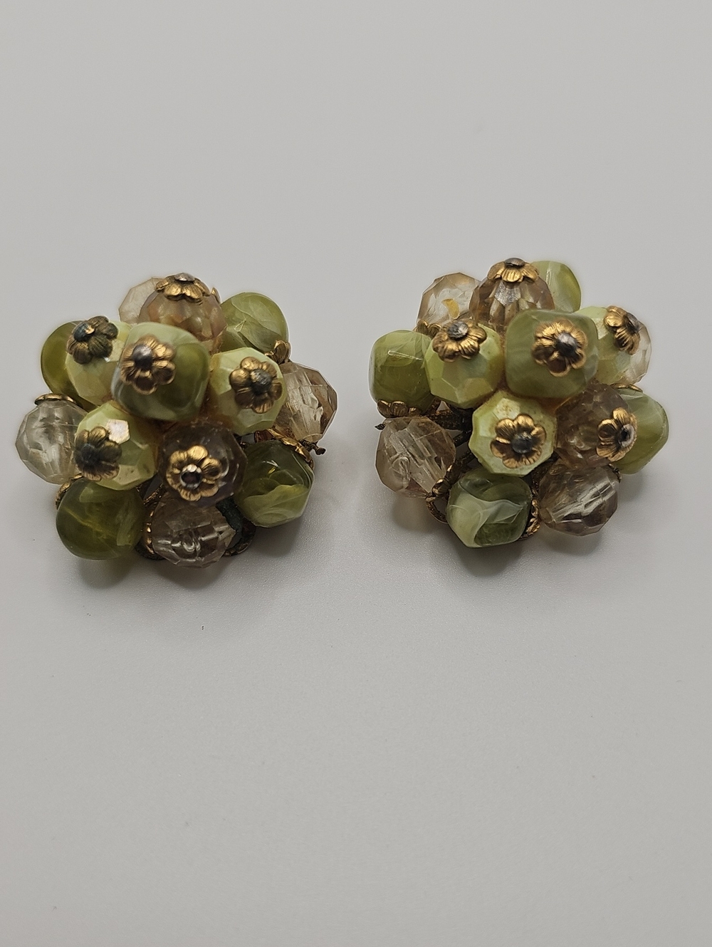 Green Bead Cluster Clip-On Earrings - Unbranded. 1970'S